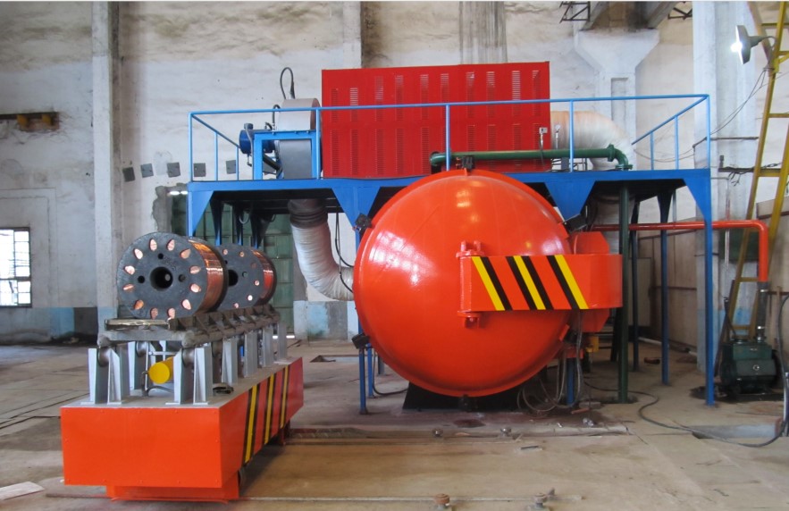 節(jié)能高效臥式真空爐